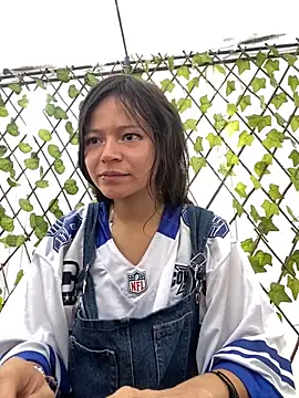 Ninfa pink online show from 11, 10, 2025