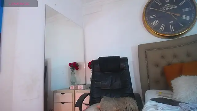 Adara Ferrara online show from 11, 3, 2026