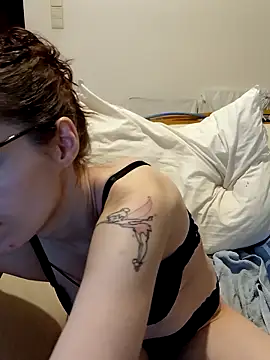 Snapshot of labellerose chatting on 18, 1, 2026 labellerose online show from 18, 1, 2026