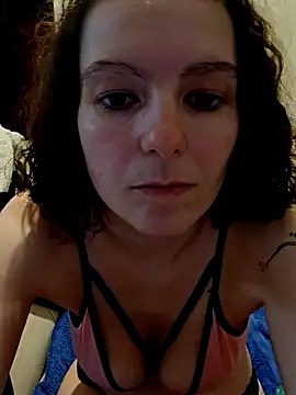 Snapshot of labellerose chatting on 6, 2, 2026 labellerose online show from 6, 2, 2026