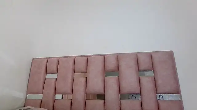 abby moss 2 online show from 5, 2, 2026