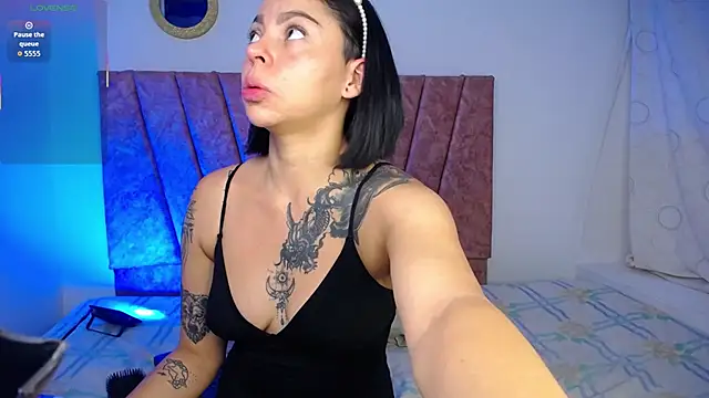 Snapshot of _Scarlet_jones_ chatting on 25, 10, 2025  Scarlet jones  online show from 25, 10, 2025