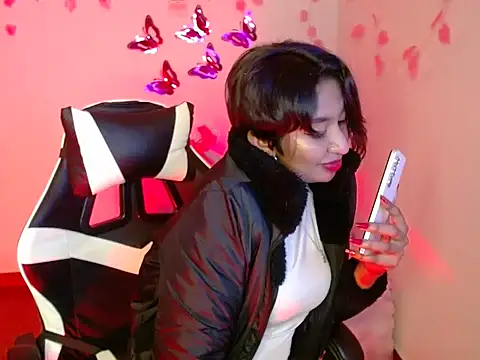 amber  666 online show from 24, 10, 2025