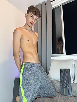 Snapshot of Douglas_Lux chatting on 23, 10, 2025 Douglas Lux online show from 23, 10, 2025