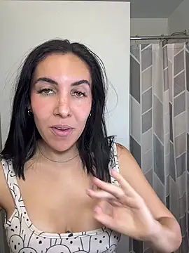 Snapshot of Lolathebaddie chatting on 27, 10, 2025 Lolathebaddie online show from 27, 10, 2025