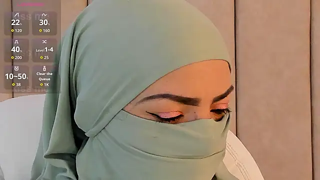  naylaa  online show from 27, 11, 2025