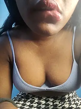 Snapshot of Lovely_Payal chatting on 15, 10, 2025 Lovely Payal online show from 15, 10, 2025