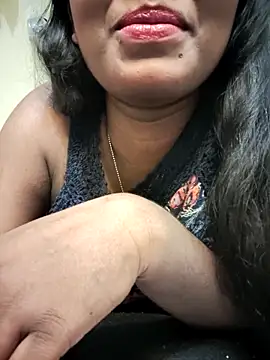 Snapshot of Lovely_Payal chatting on 11, 11, 2025 Lovely Payal online show from 11, 11, 2025