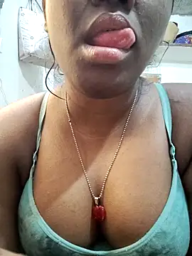 Snapshot of Lovely_Payal chatting on 9, 3, 2026 Lovely Payal online show from 9, 3, 2026