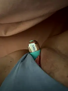 milenaporno online show from 4, 11, 2025