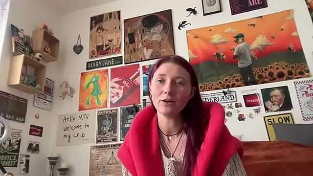 PauliinaBlue online show from 22, 10, 2025