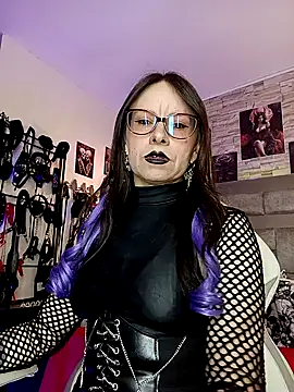 Evangelinejoness  online show from 4, 5, 2026