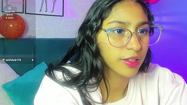 Snapshot of paulacastilla chatting on 29, 10, 2025 paulacastilla online show from 29, 10, 2025