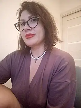 Ambika beauty online show from 10, 11, 2025