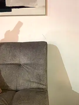 Snapshot of LunaMoore_Pink chatting on 18, 12, 2025 LunaMoore Pink online show from 18, 12, 2025