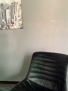 Snapshot of LunaMoore_Pink chatting on 20, 12, 2025 LunaMoore Pink online show from 20, 12, 2025