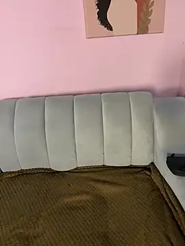 Snapshot of LunaMoore_Pink chatting on 18, 3, 2026 LunaMoore Pink online show from 18, 3, 2026