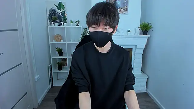 ShyAzianBoy online show from 14, 10, 2025