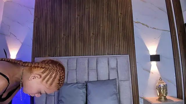 Sassha ferrer online show from 13, 3, 2026