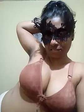 Snapshot of Expose_Queen chatting on 8, 1, 2026 Expose Queen online show from 8, 1, 2026