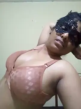 Snapshot of Expose_Queen chatting on 24, 2, 2026 Expose Queen online show from 24, 2, 2026