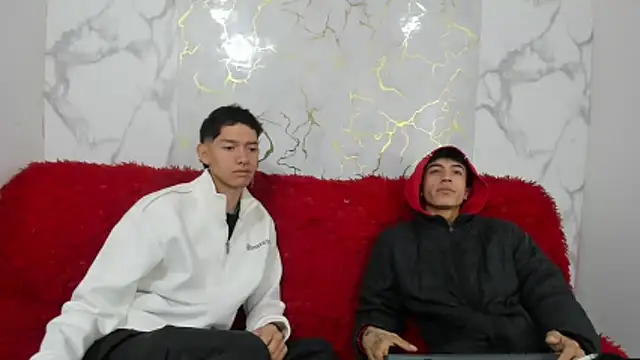 Snapshot of heyy_noah11 chatting on 4, 6, 2026 heyy noah11 online show from 4, 6, 2026