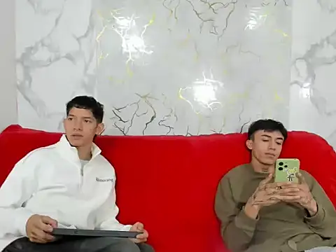Snapshot of heyy_noah11 chatting on 30, 6, 2026 heyy noah11 online show from 30, 6, 2026