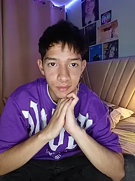 Snapshot of heyy_noah11 chatting on 14, 7, 2026 heyy noah11 online show from 14, 7, 2026