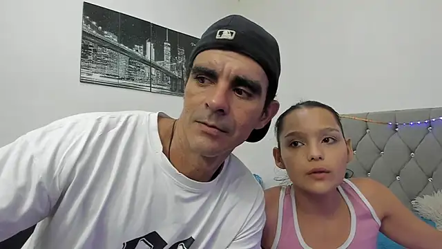 Snapshot of Sofi_And_Santy chatting on 8, 2, 2026 Sofi And Santy online show from 8, 2, 2026