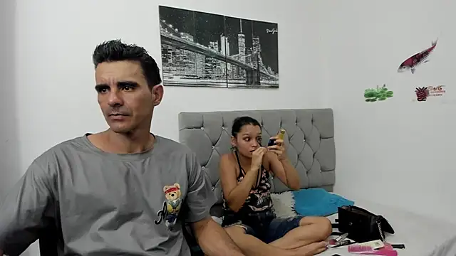 Snapshot of Sofi_And_Santy chatting on 28, 3, 2026 Sofi And Santy online show from 28, 3, 2026