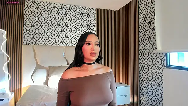 BEELLA TAY1 online show from 22, 4, 2026