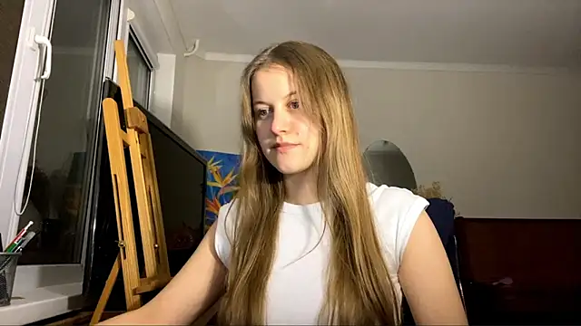 Snapshot of SeritaPicketta chatting on 19, 10, 2025 SeritaPicketta online show from 19, 10, 2025