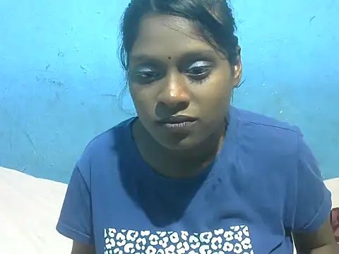 Snapshot of Indiansmiley01 chatting on 5, 1, 2026 Indiansmiley01 online show from 5, 1, 2026
