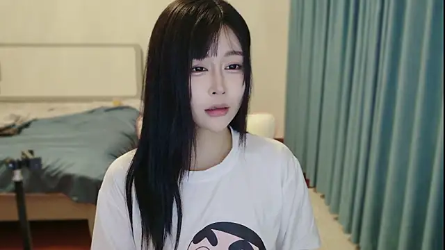 Snapshot of yiyi_3523 chatting on 22, 3, 2026 yiyi 3523 online show from 22, 3, 2026