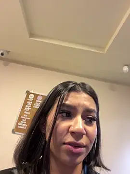 AlyssaRay online show from 30, 4, 2026