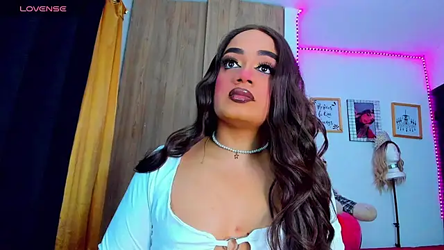 Snapshot of Sofiabigcock22 chatting on 22, 7, 2026 Sofiabigcock22 online show from 22, 7, 2026