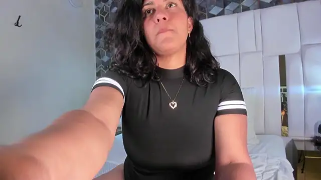 denisse khan online show from 16, 3, 2026