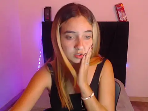 mandyy petite online show from 17, 10, 2025