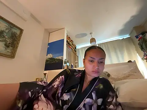sexygoddessjessy online show from 17, 4, 2026