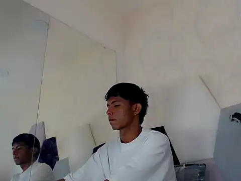 Mick storm online show from 5, 11, 2025