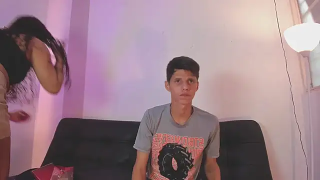 Hot3someParty online show from 21, 10, 2025