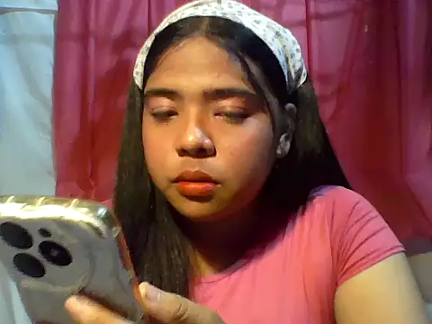 Snapshot of sweet_mai18 chatting on 21, 10, 2025 sweet mai18 online show from 21, 10, 2025