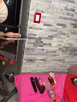 Snapshot of Kattefit chatting on 1, 3, 2026 Kattefit online show from 1, 3, 2026