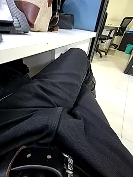 crawlerdrill online show from 3, 11, 2025