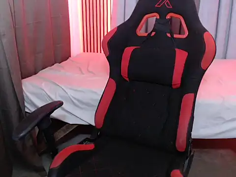 kettie  online show from 30, 11, 2025