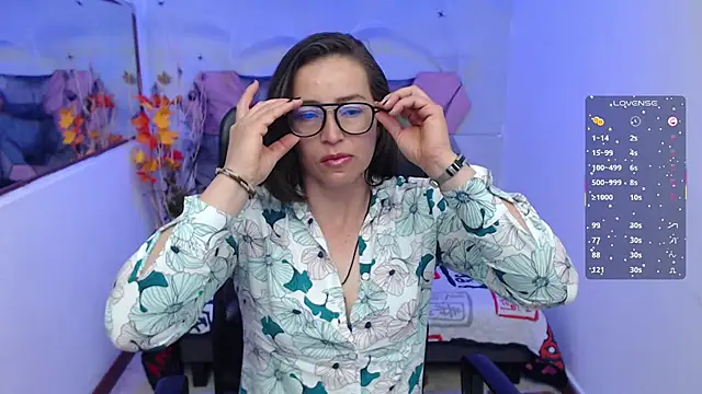 Snapshot of Lui_Fer01 chatting on 28, 10, 2025 Lui Fer01 online show from 28, 10, 2025