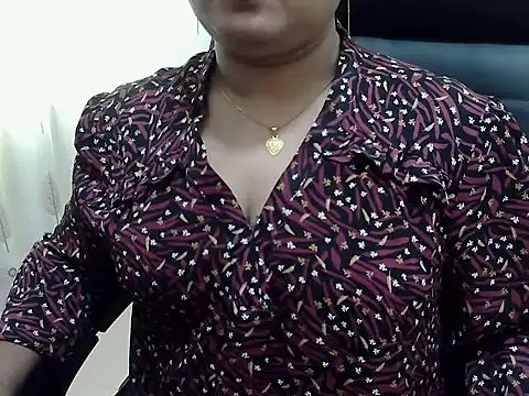 SexyRani2000 online show from 4, 5, 2026