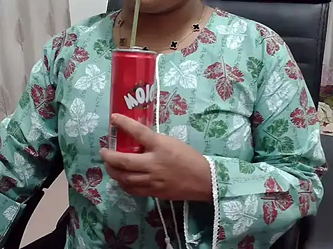 SexyRani2000 online show from 6, 5, 2026