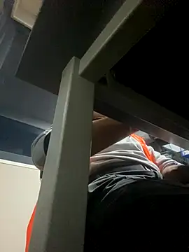 Snapshot of arasazgin chatting on 20, 10, 2025 arasazgin online show from 20, 10, 2025