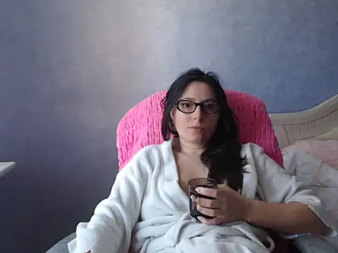 LuckyLisa23 online show from 6, 5, 2026